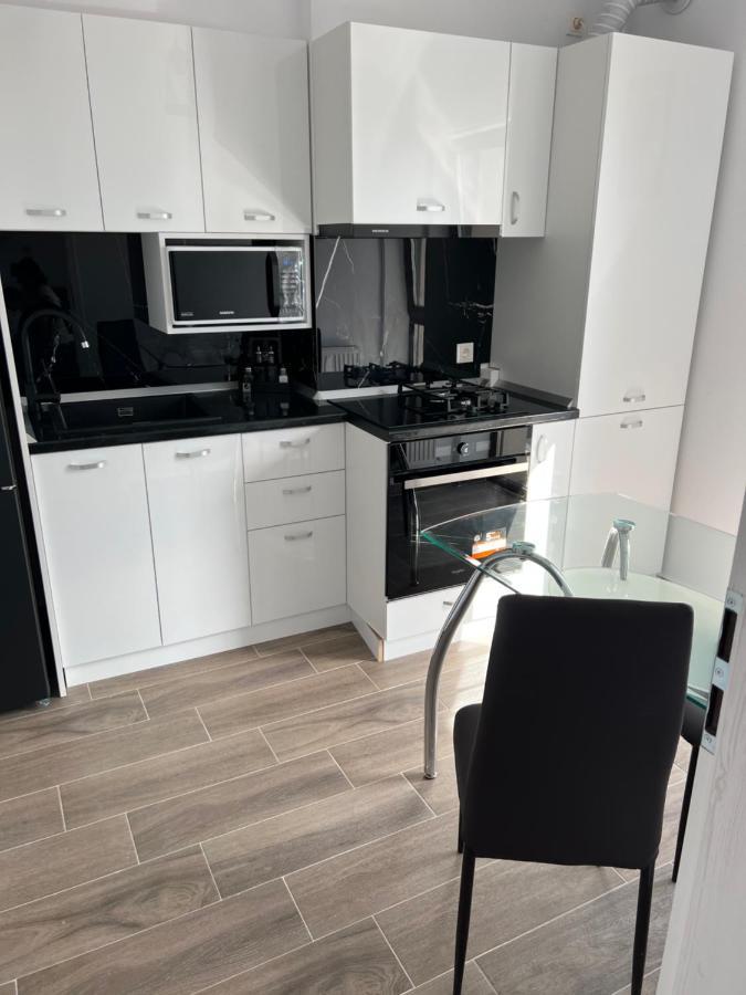 Sweety Relaxing Apartment No 135 Bucarest Esterno foto